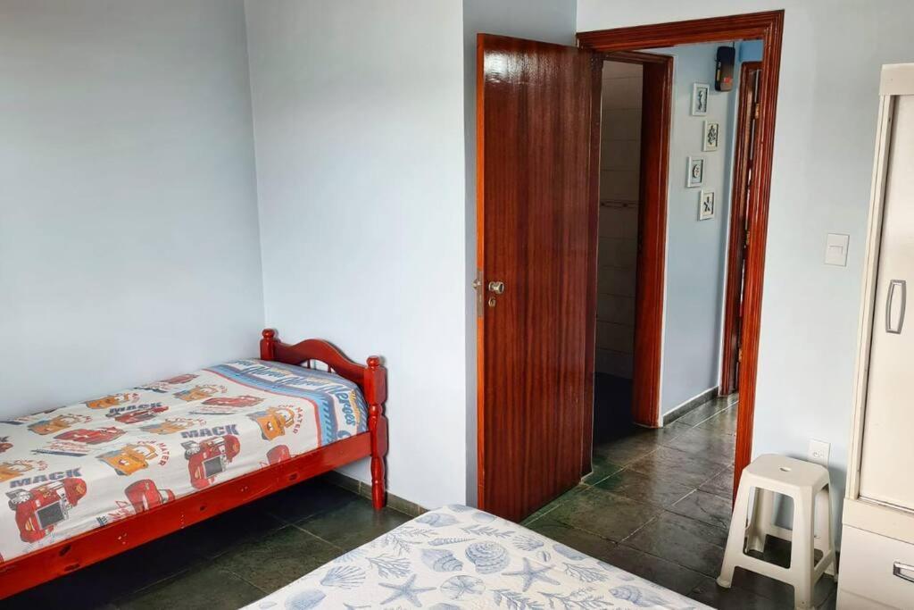 100Mts Da Praia Com Churrasqueira, Piscina E Wi-Fi カラグァタトゥバ エクステリア 写真