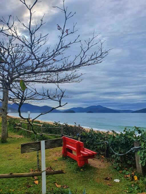 100Mts Da Praia Com Churrasqueira, Piscina E Wi-Fi カラグァタトゥバ エクステリア 写真